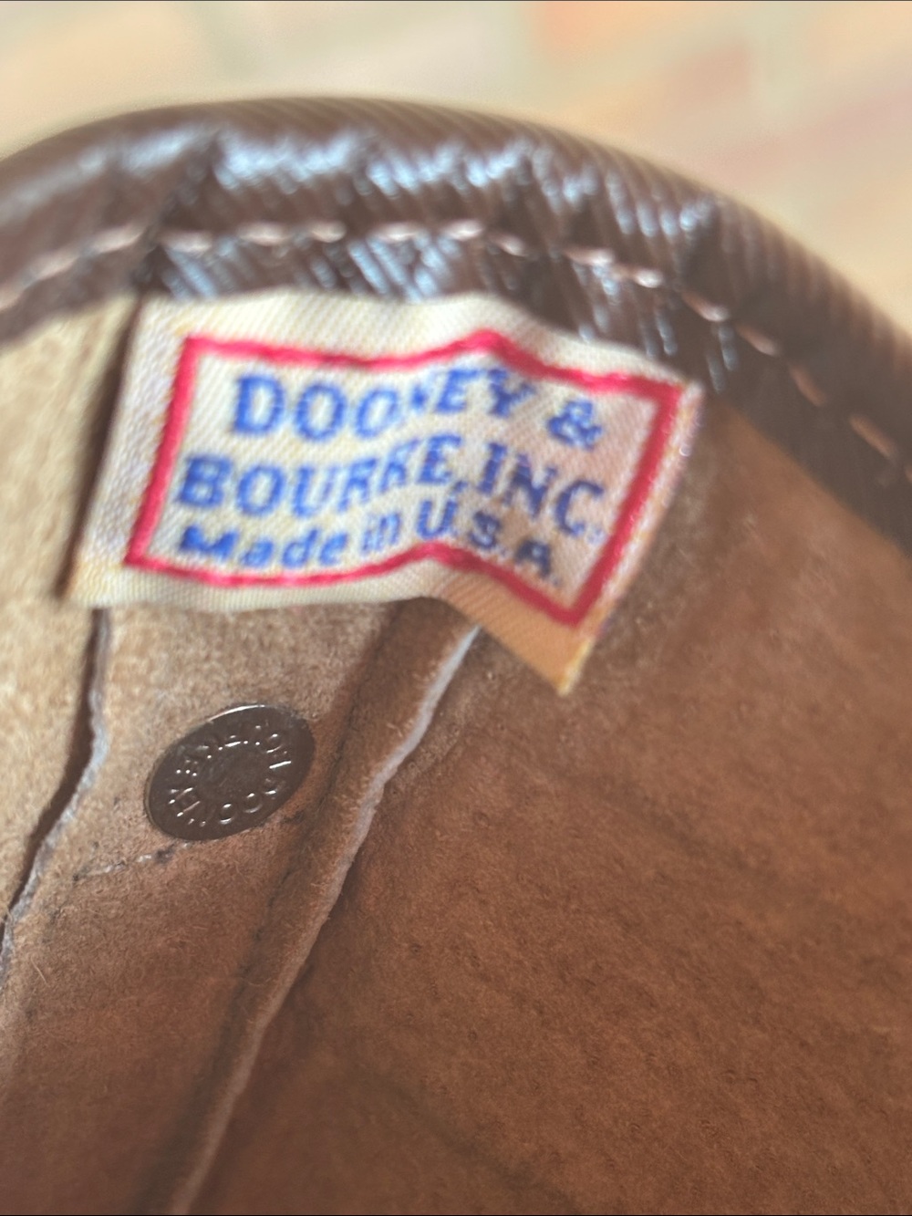 Vintage Dooney & Bourke Bayou Alligator Embossed Brown Leather Crossbody Bag, - Picture 15 of 15
